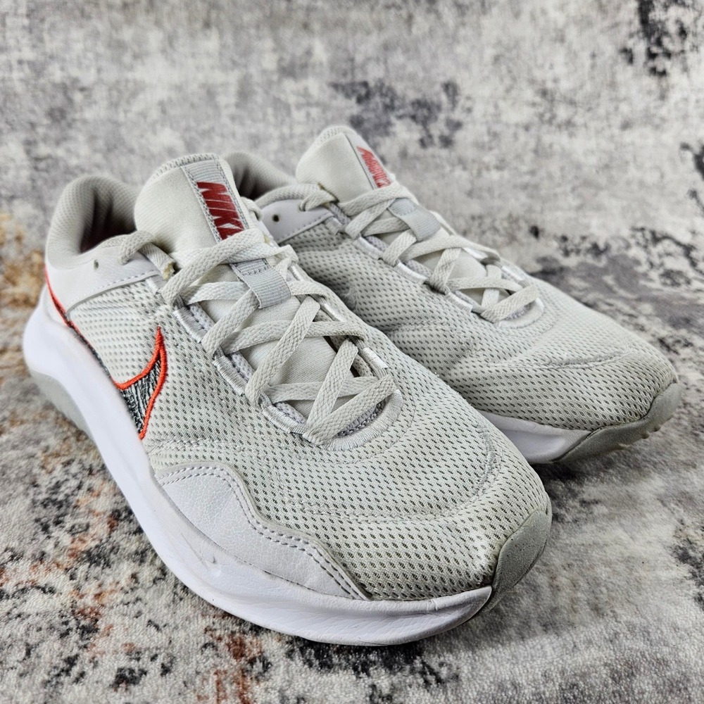 Nike Legend Essential 3 Next Nature Training Shoes Womens‎ 9 White DM1119-100